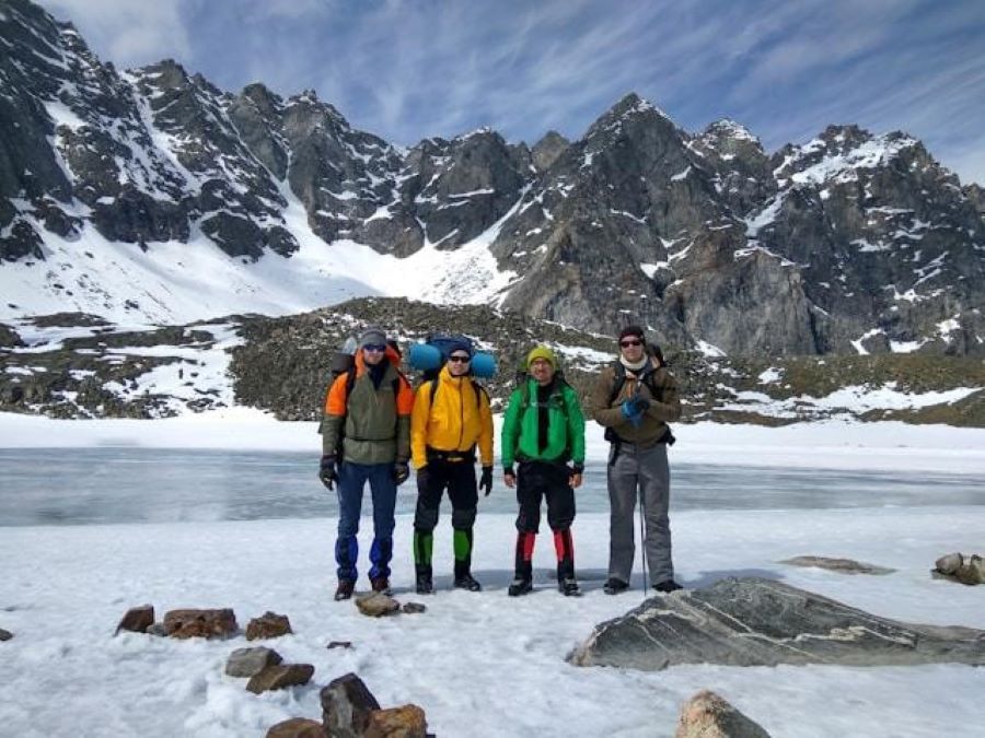 Panduan Memilih Kain untuk Outdoor dan Adventure